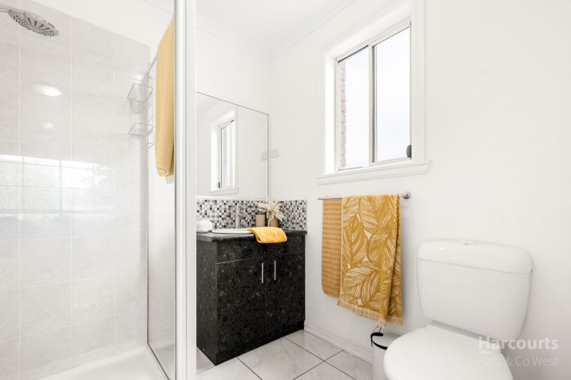 39 Goulburn Circuit, Caroline Springs