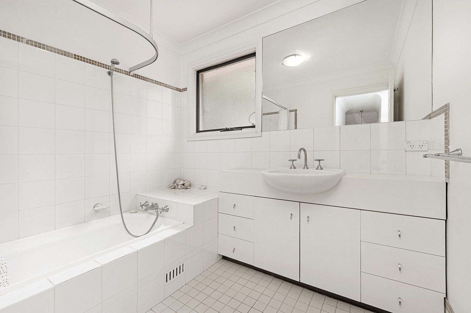 20/4-8 Kenley Road, Normanhurst, Normanhurst - Thumbnail 8