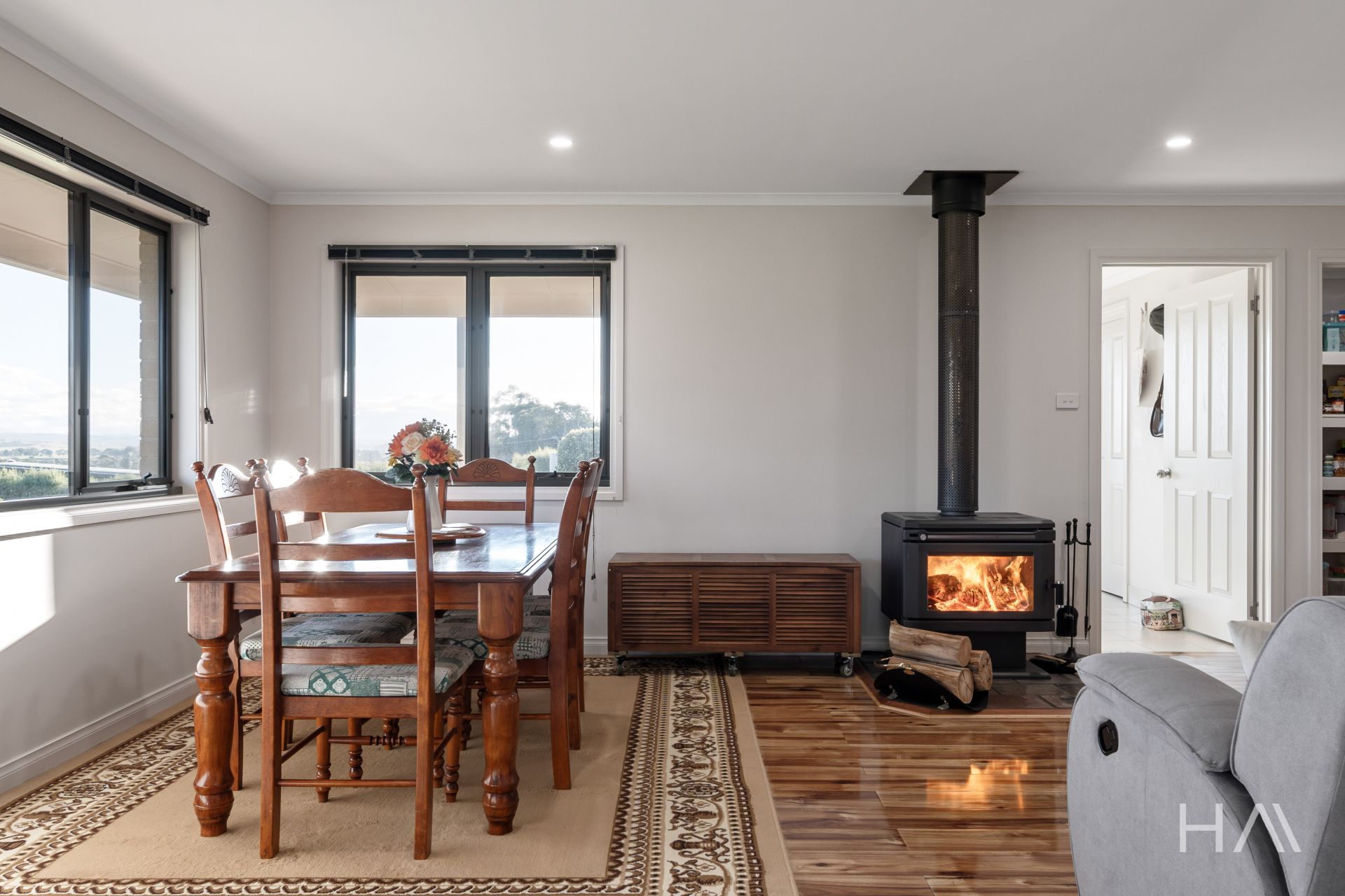 8 Reid Street Westbury, Westbury - Thumbnail 6