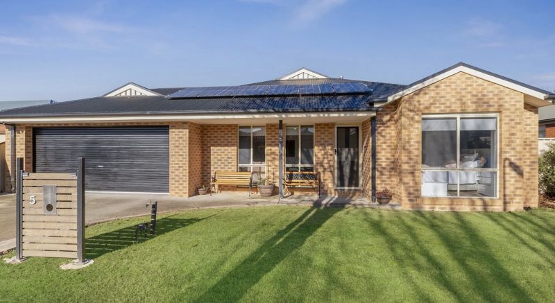 5 McLeod Court, Wallan
