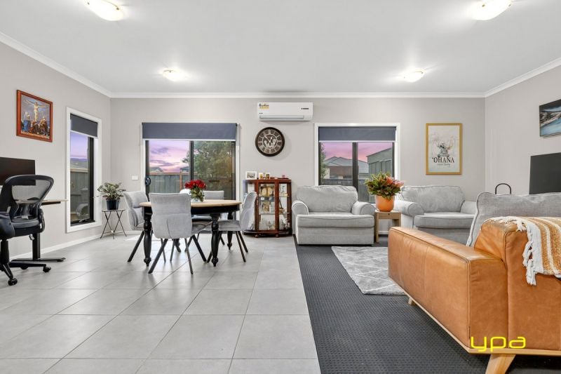 8 Jolly Street Cranbourne East VIC, Cranbourne East - Thumbnail 7
