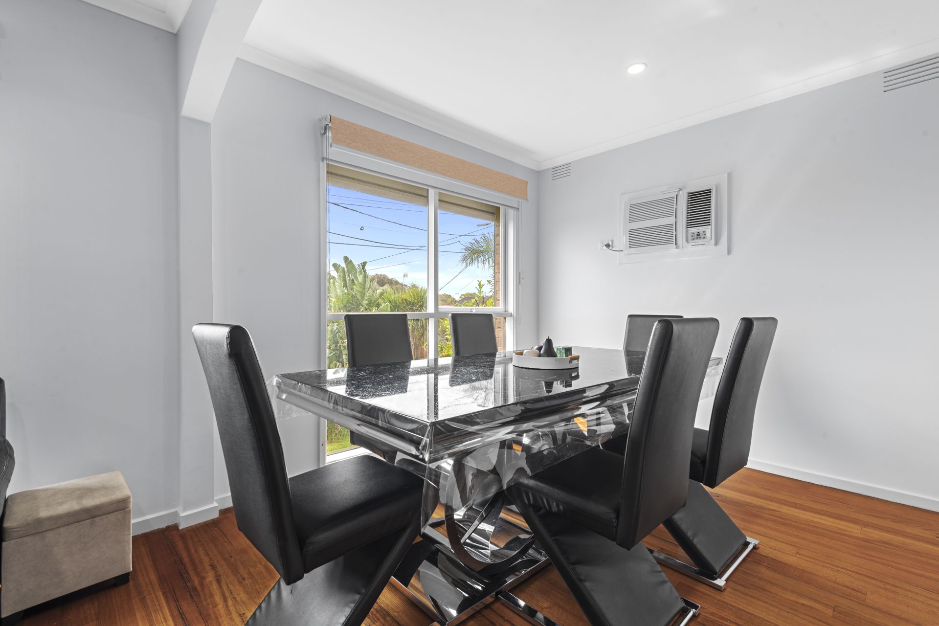 SURPRISE PACKAGE – 3 BEDROOMS, 3 BATHROOMS