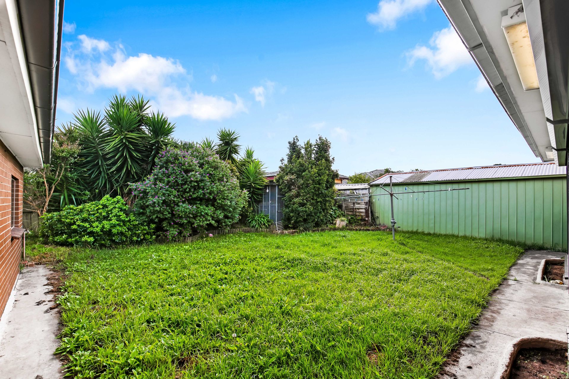 Spacious & Inviting 3-Bedroom Family Home