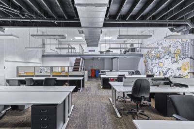BOWEN HILLS BEST CREATIVE STYLE OFFICE - KING ST PRECICNT!