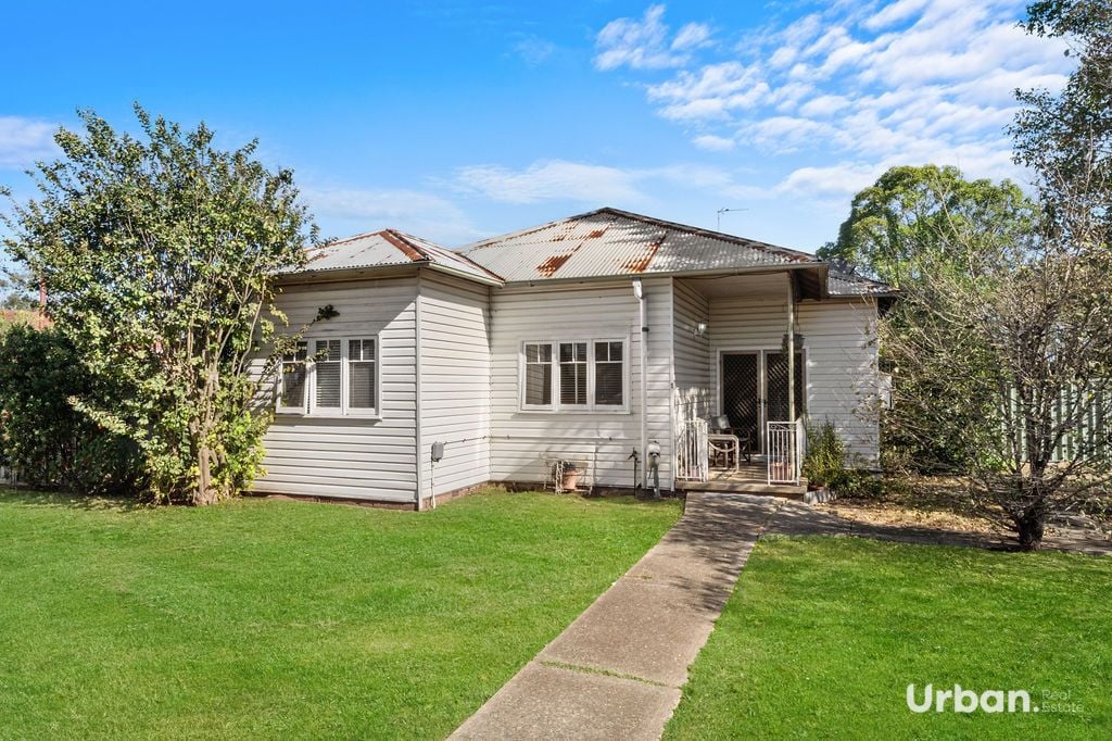 South Windsor 35 Campbell Street