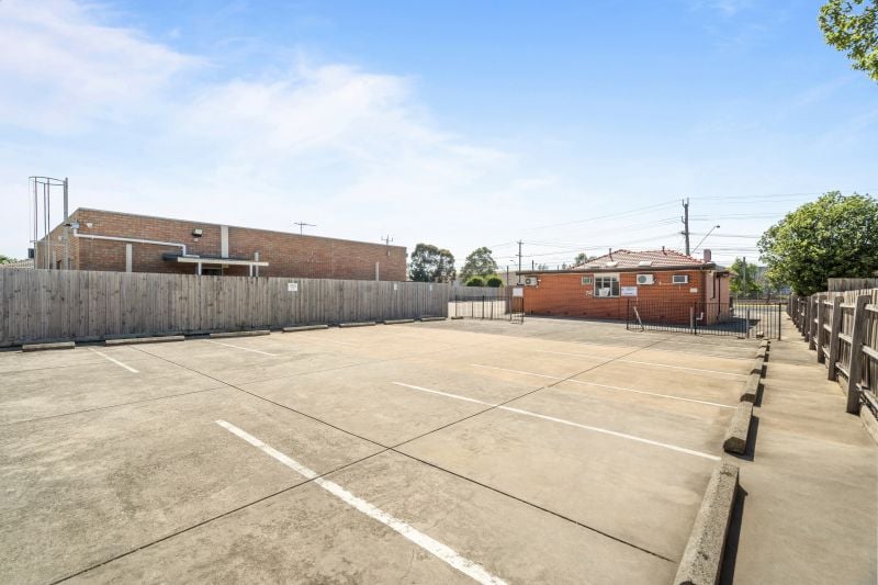 111-113 High Street, Thomastown