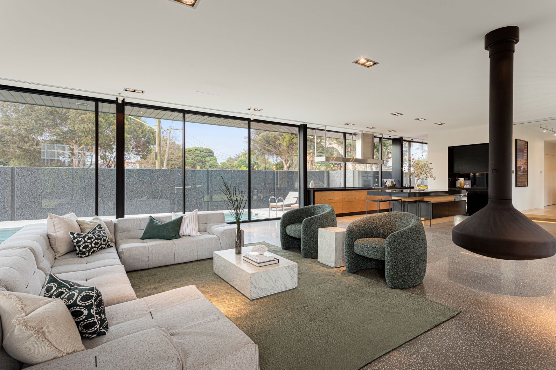 54 Venice Street, Mentone, Mentone - Thumbnail 3