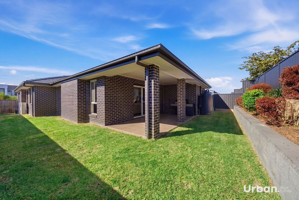 Oran Park 16 Herd Street