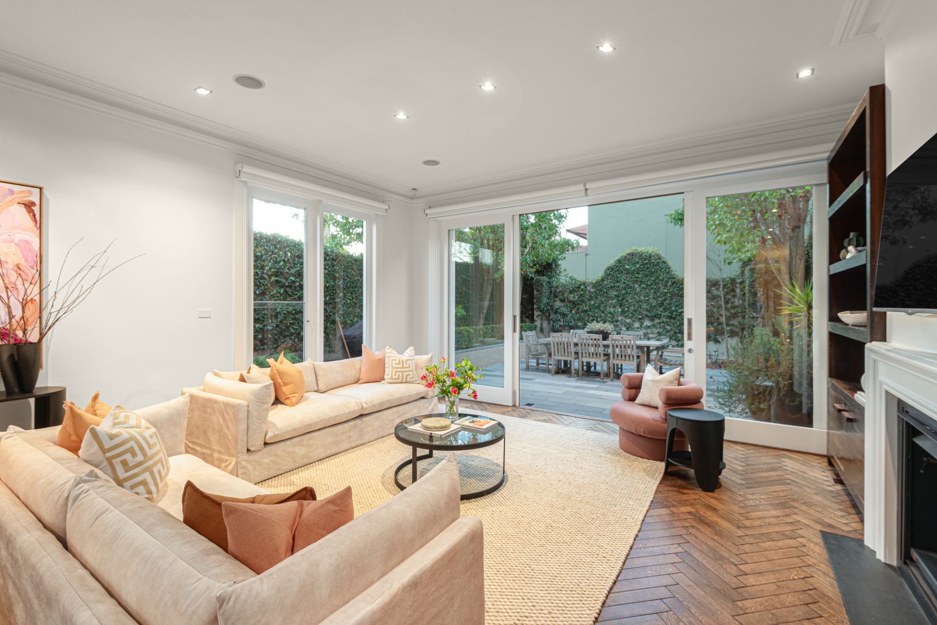 9 Brookville Road, Toorak, Toorak - Thumbnail 3