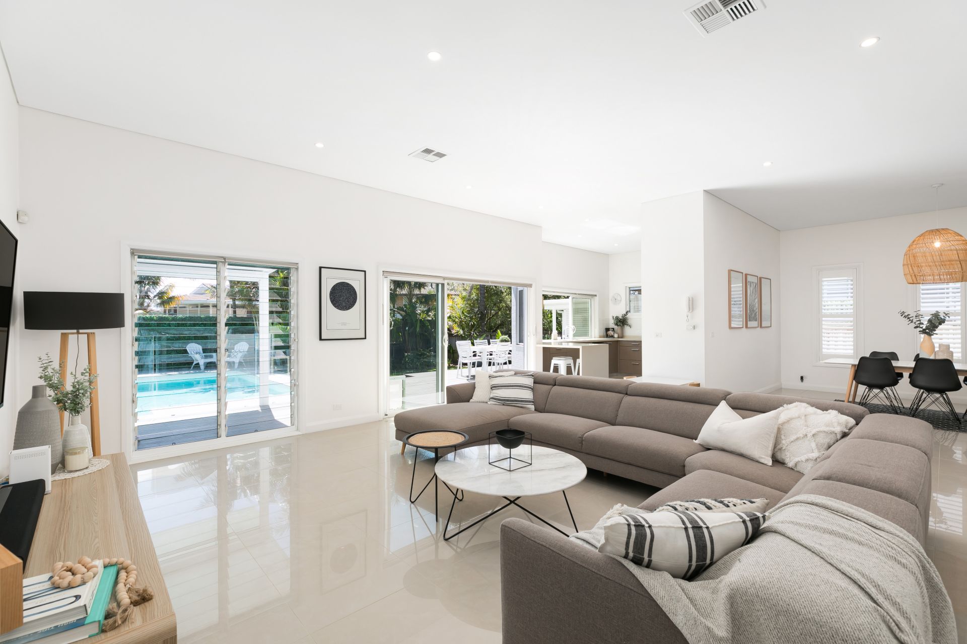 31 Dolans Road, WOOLOOWARE, Woolooware - Thumbnail 3