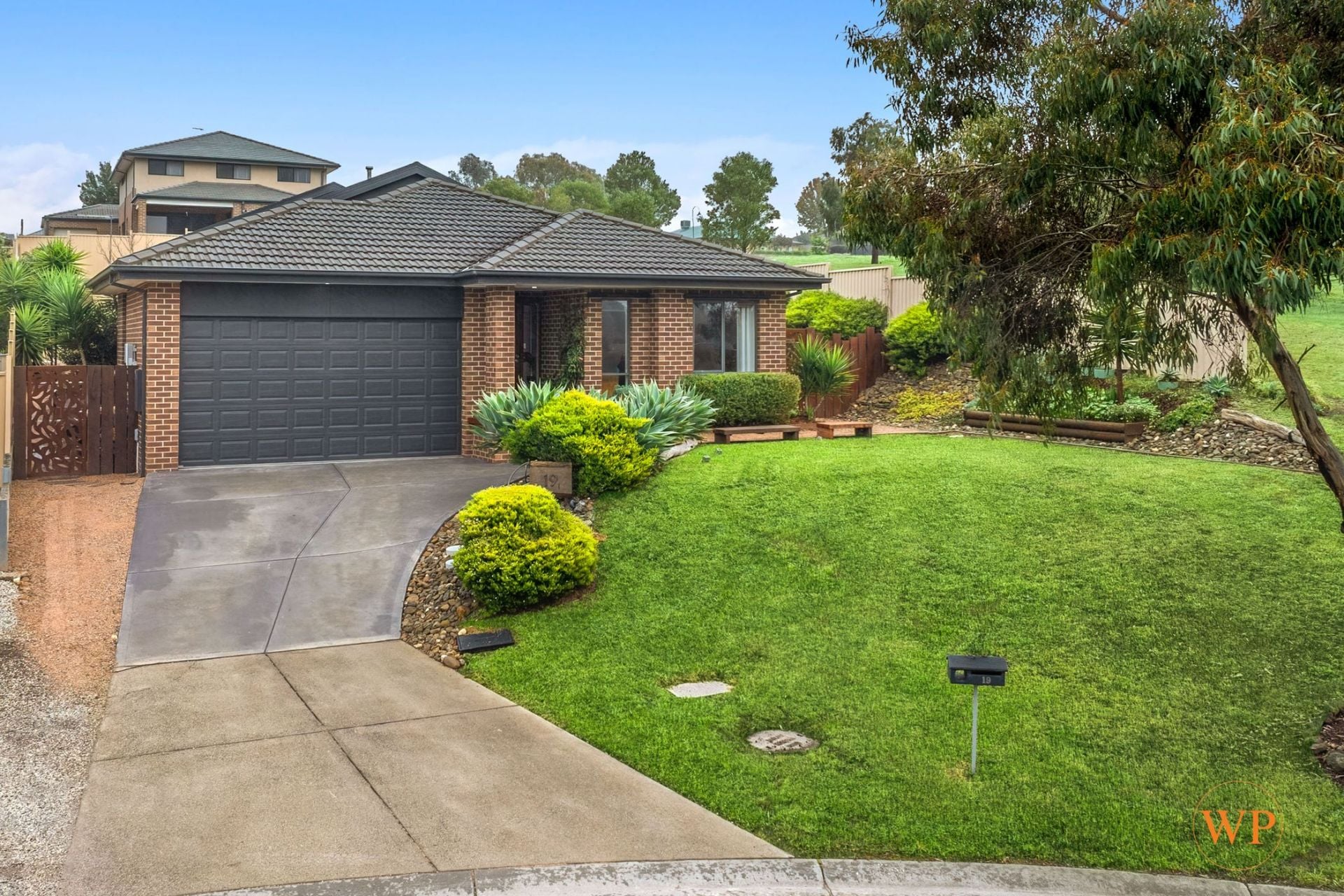 19 Salute Court WALLAN VIC, Wallan - Image 1
