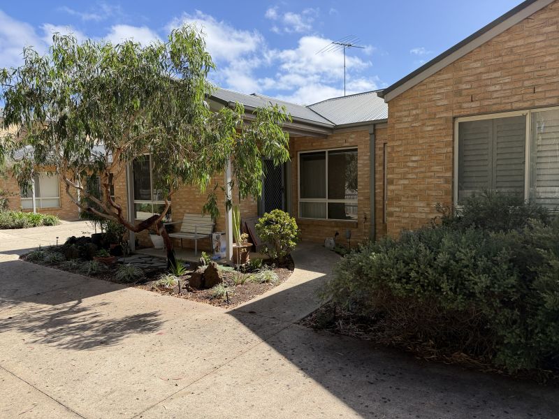 2/33-35 Tareeda Way, Ocean Grove VIC 3226