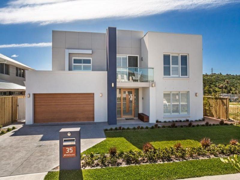 35 Whitehaven Street GREENHILLS BEACH 2230