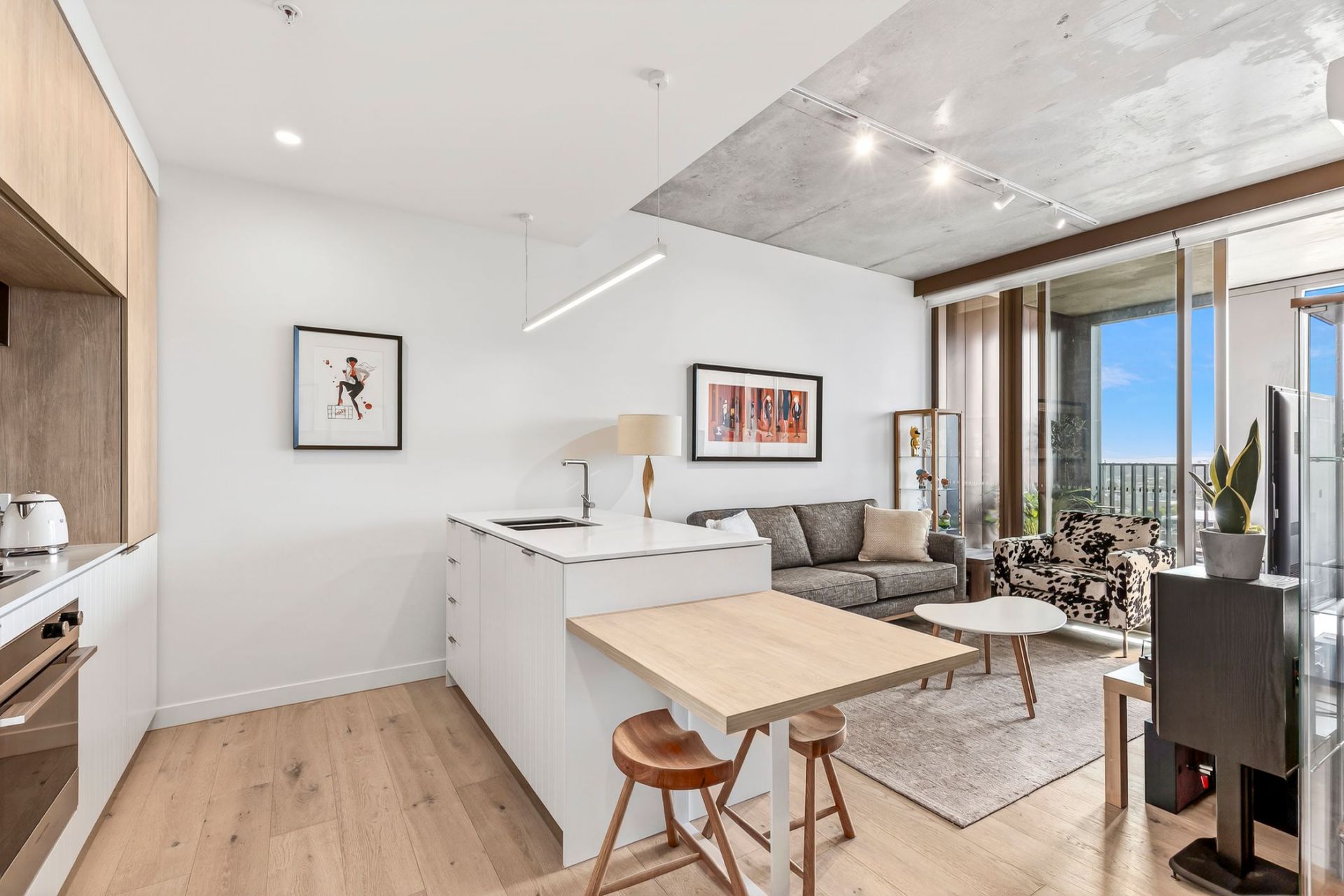1102/44 Ryrie Street, Geelong - Thumbnail 5
