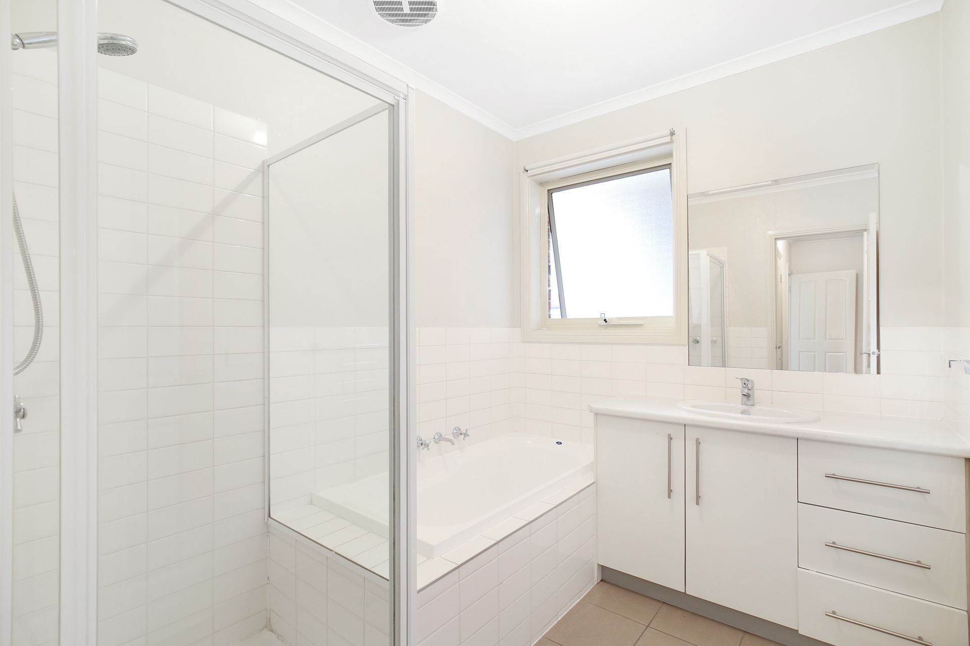 Low maintenance unit in a perfect position