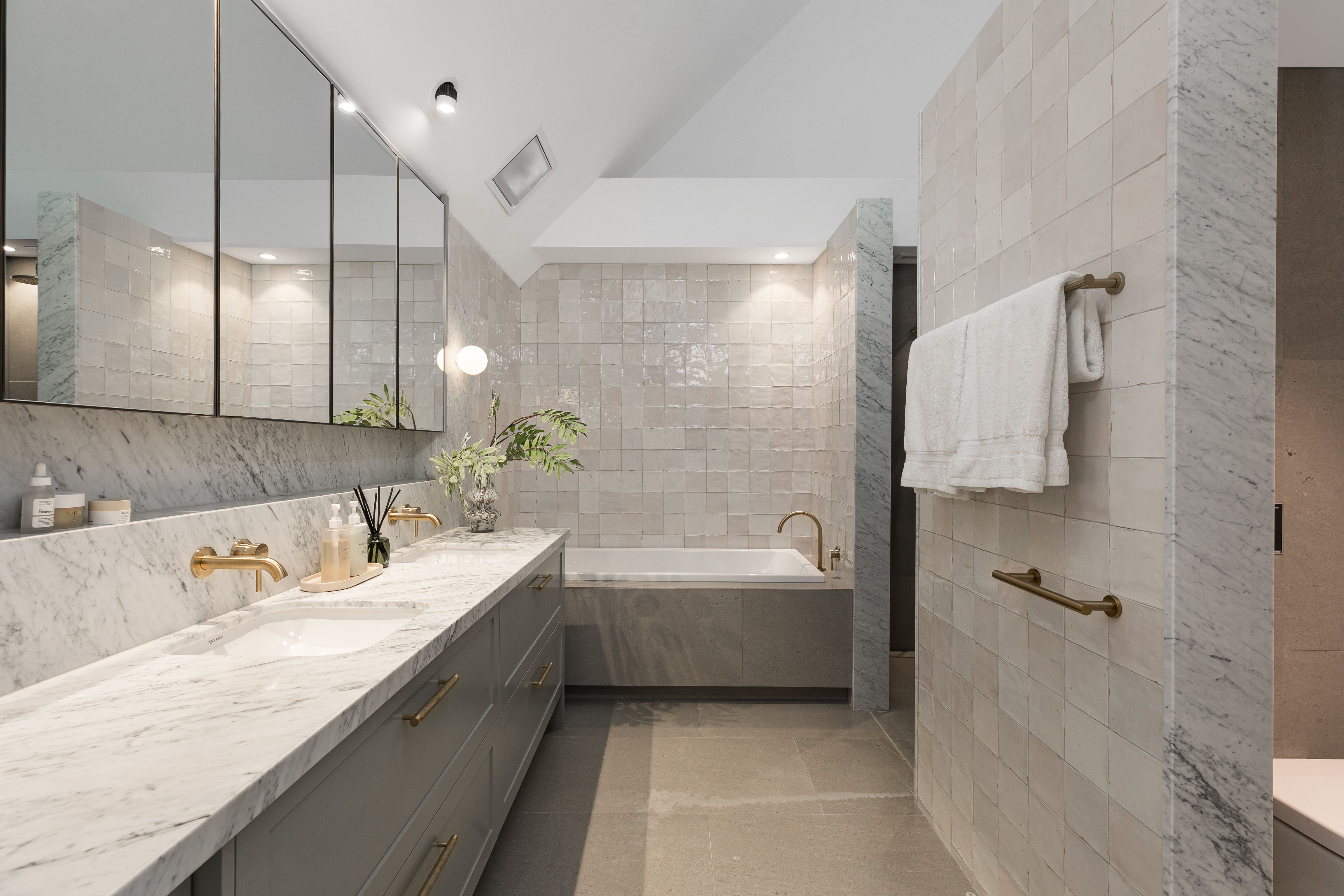 7/12-14 Wilshire Avenue CRONULLA 2230