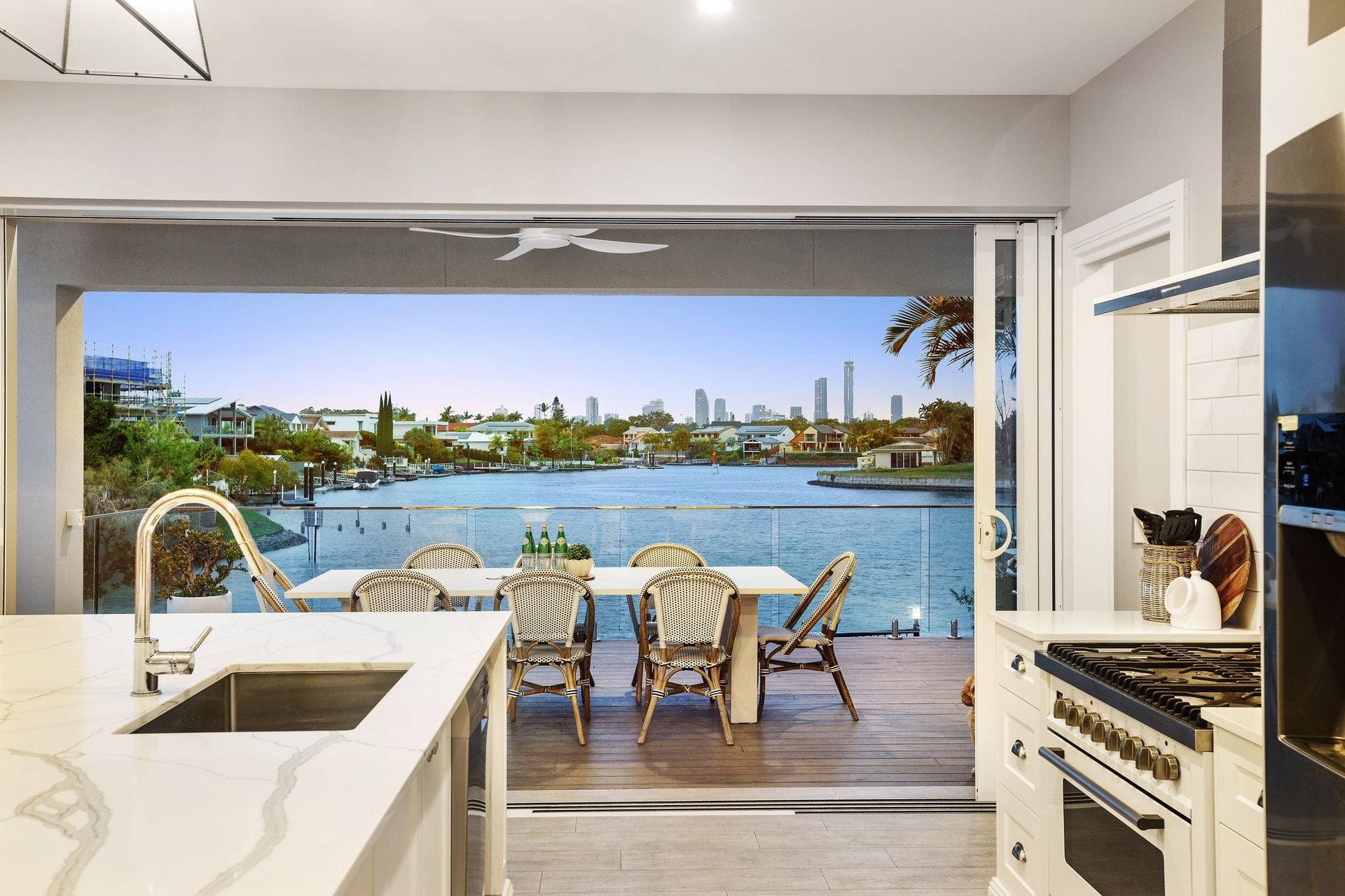 110 Edinburgh Road Benowa Waters QLD, Benowa Waters - Thumbnail 2