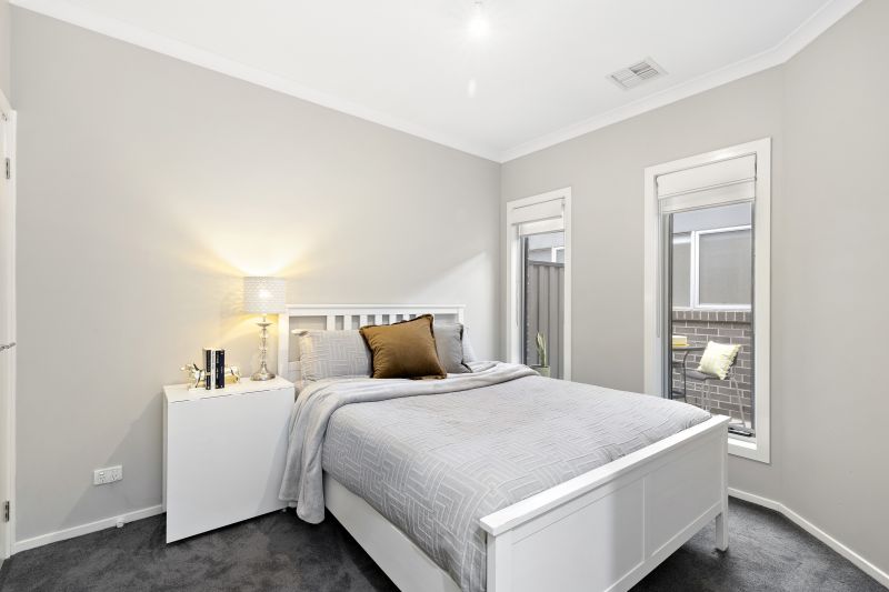 1A Farmhouse Boulevard, Epping