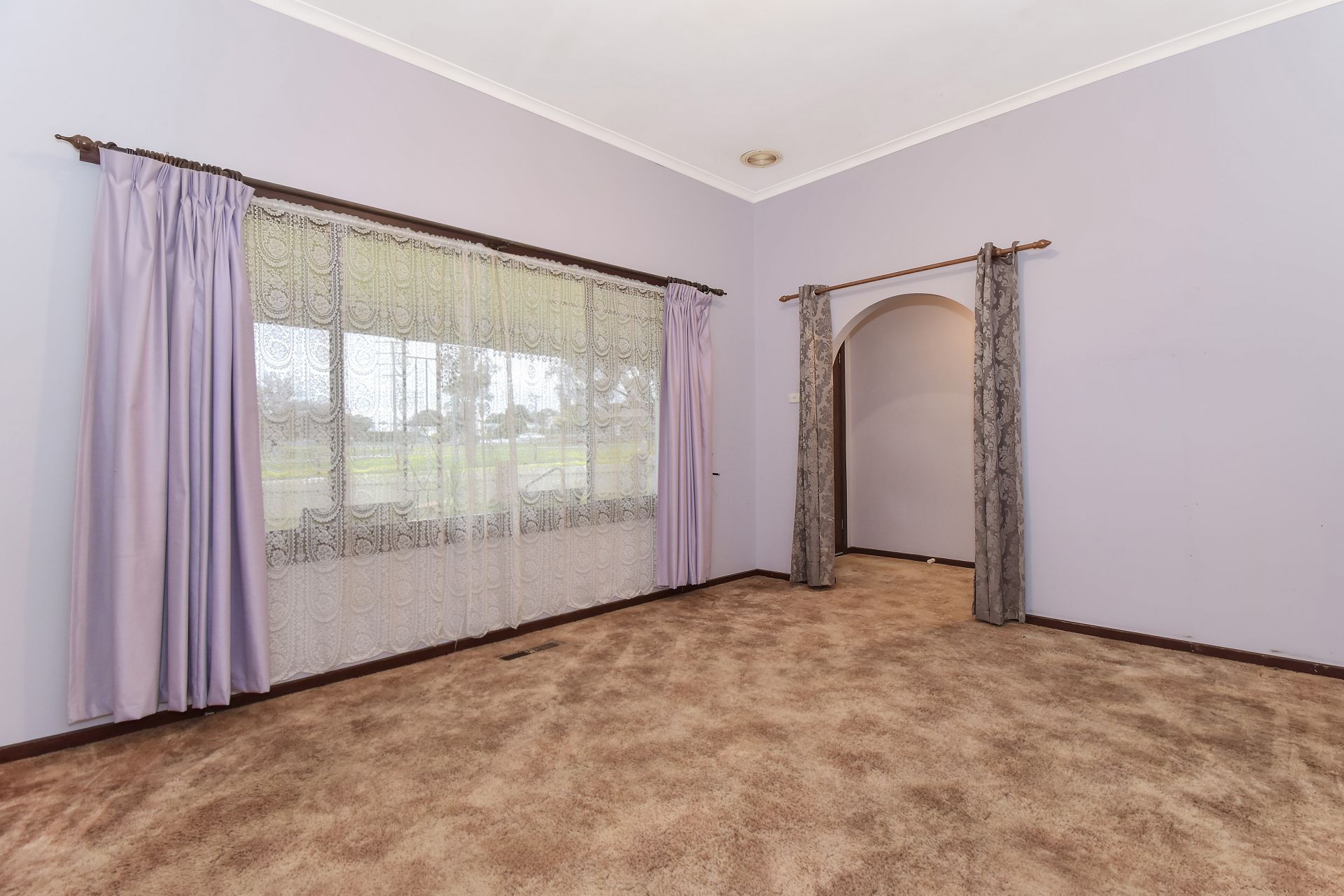 99 Gillies Street, Maryborough - Thumbnail 3