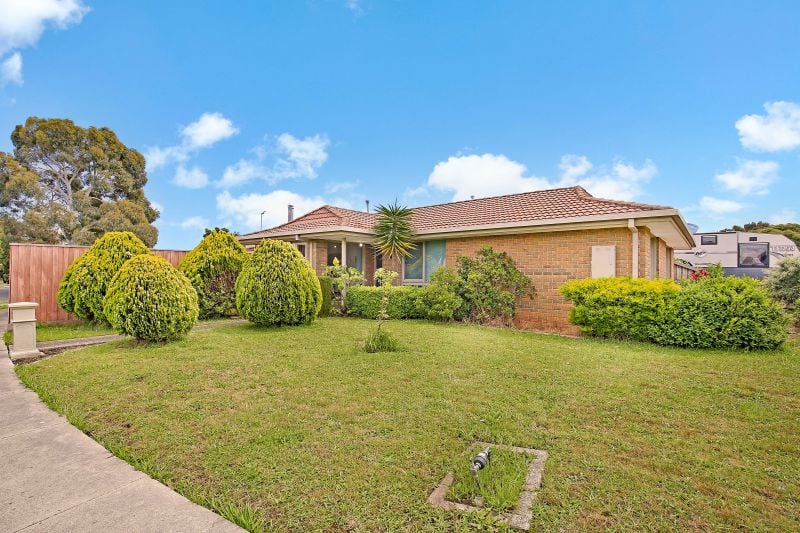 11 Layton Place, Mill Park