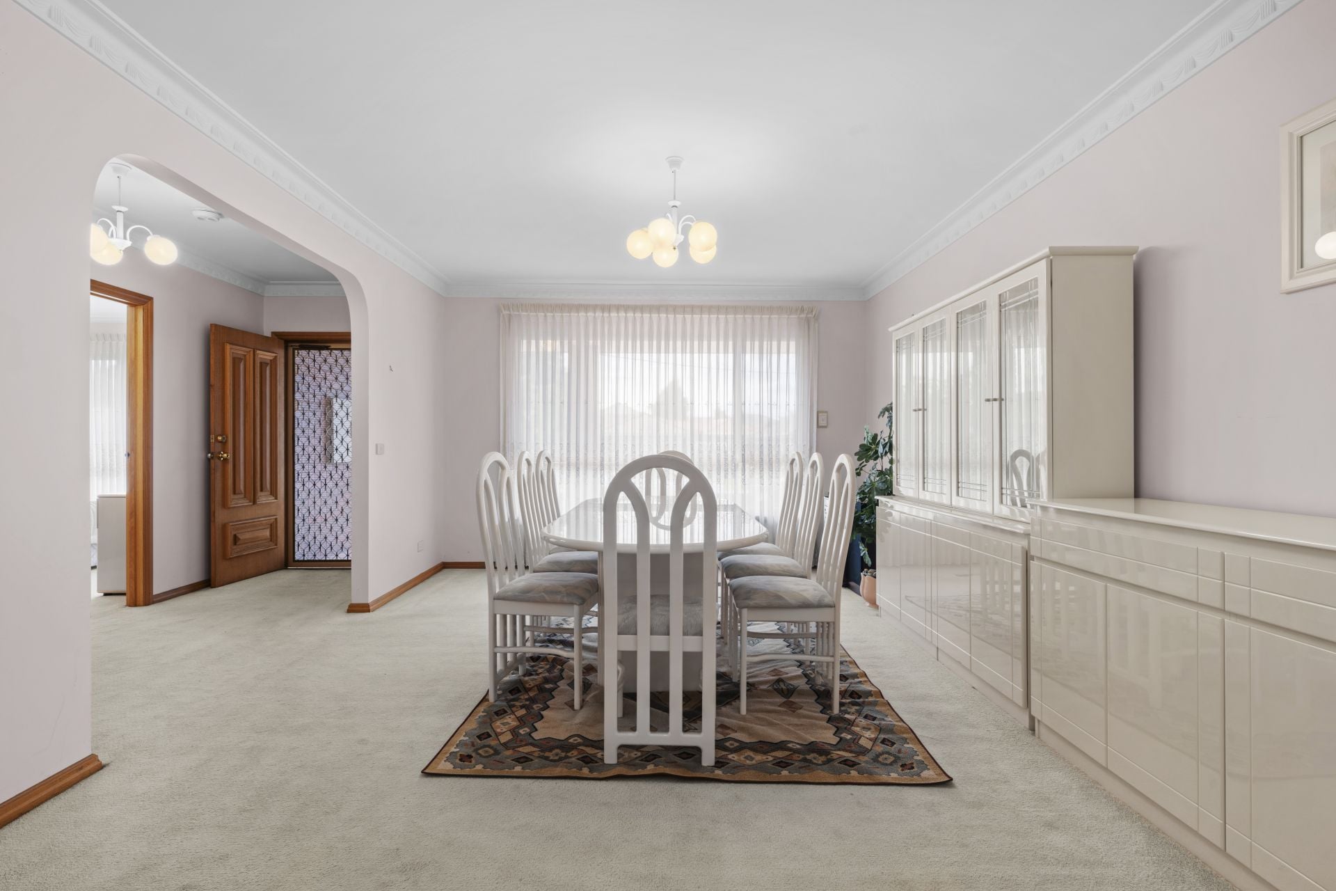 Established Family Living In A Prime Epping Location