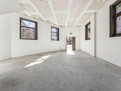 112/2 Mitchell Road, Alexandria