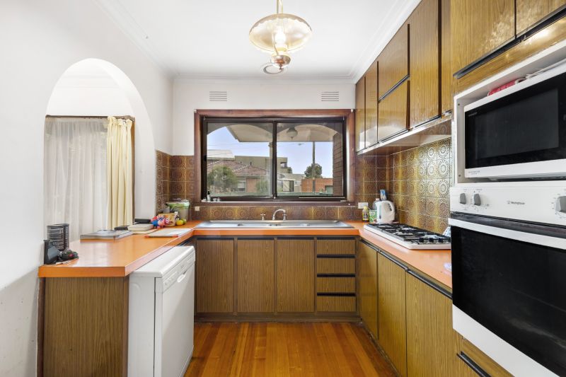 36 Rosemary Drive, Lalor