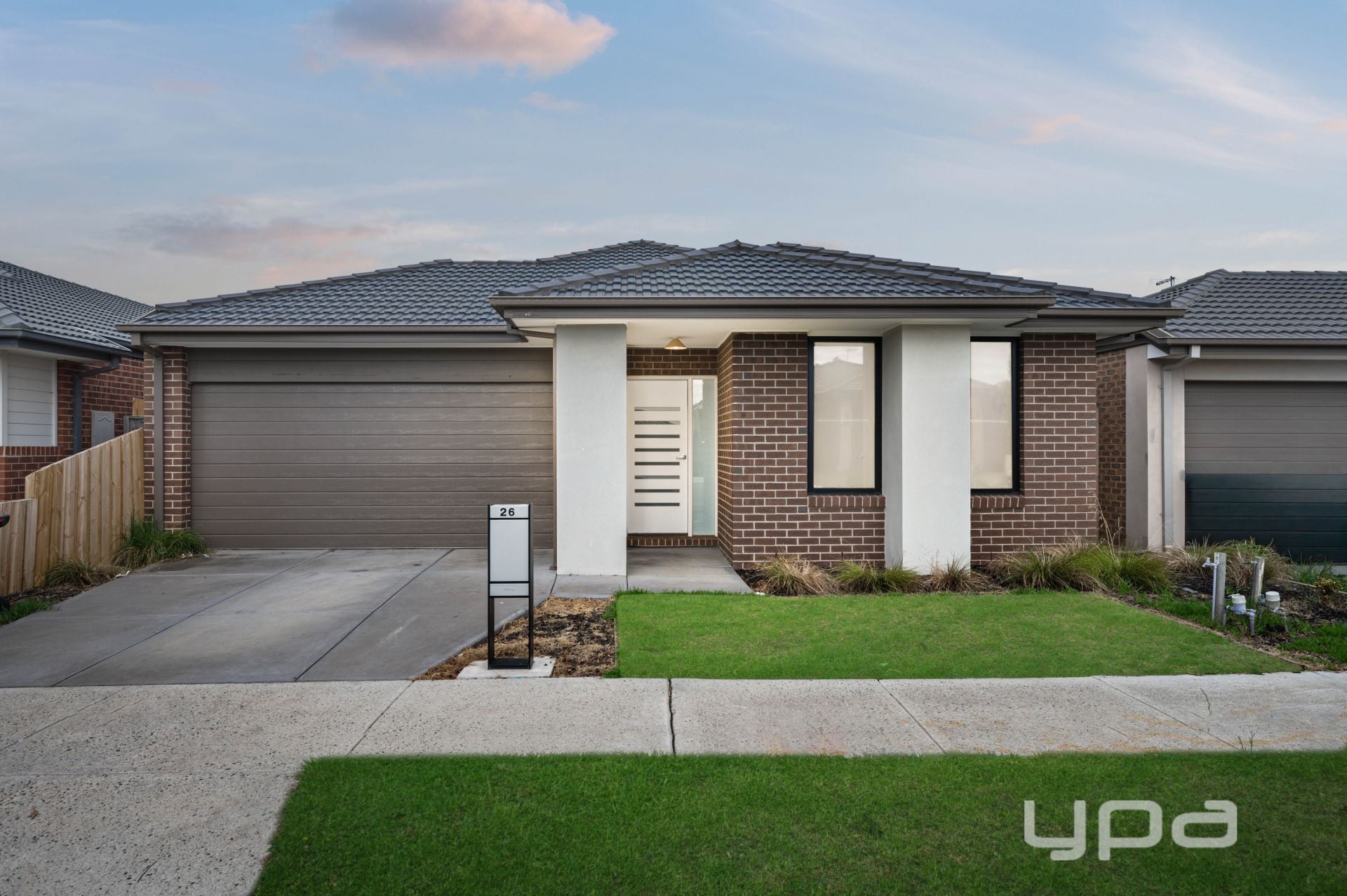 26 Illawara Drive MICKLEHAM VIC, Mickleham - Image 1