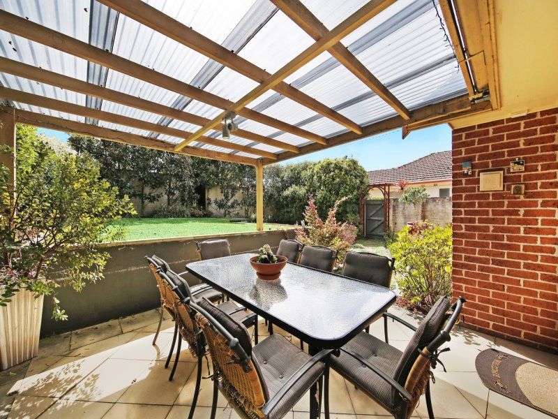 1/118 Telopea Avenue, CARINGBAH SOUTH, Caringbah South - Thumbnail 2
