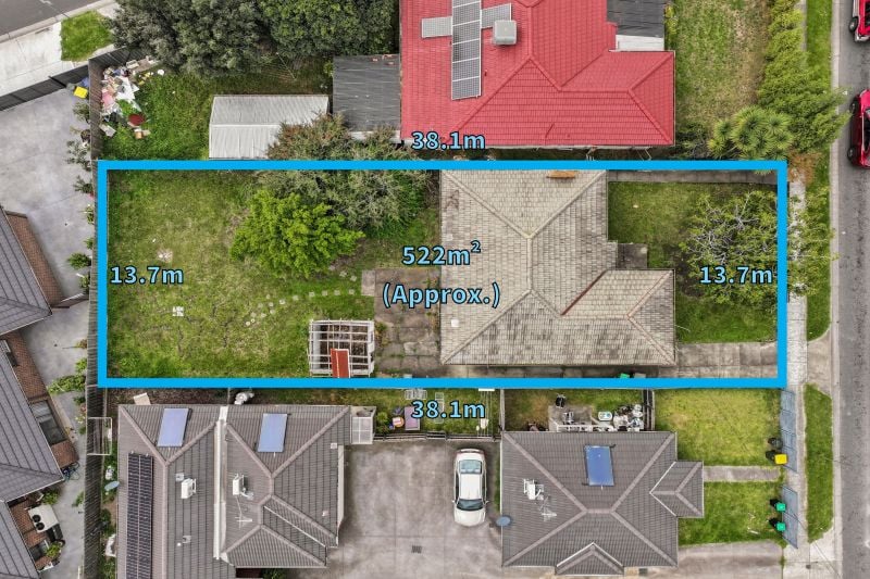 169 Cheddar Road, Reservoir