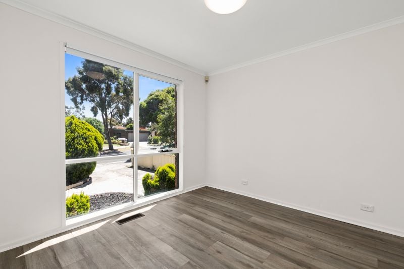 9 Devlin Court, Mill Park