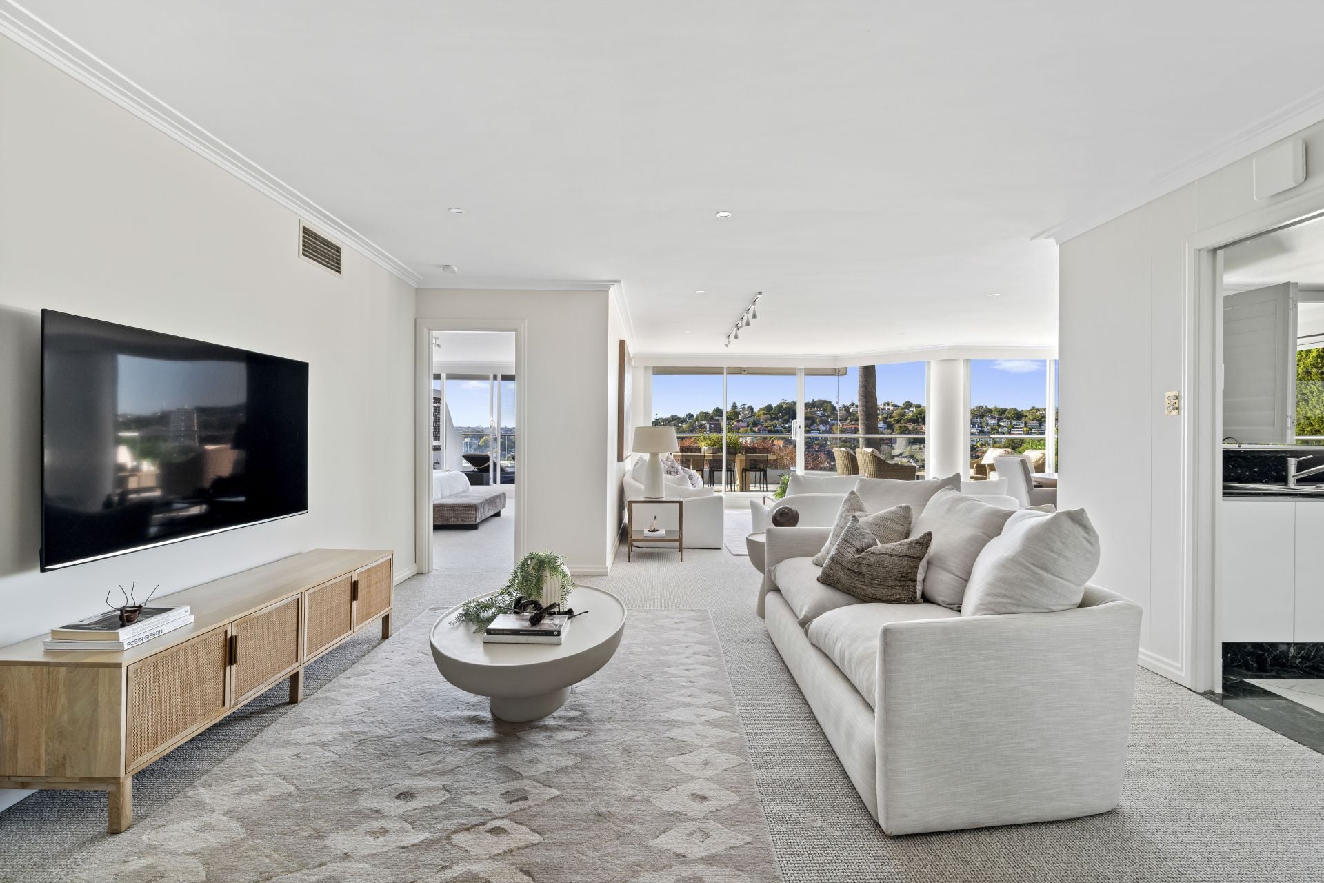 8/39 Sutherland Crescent Darling Point NSW, Darling Point - Thumbnail 6