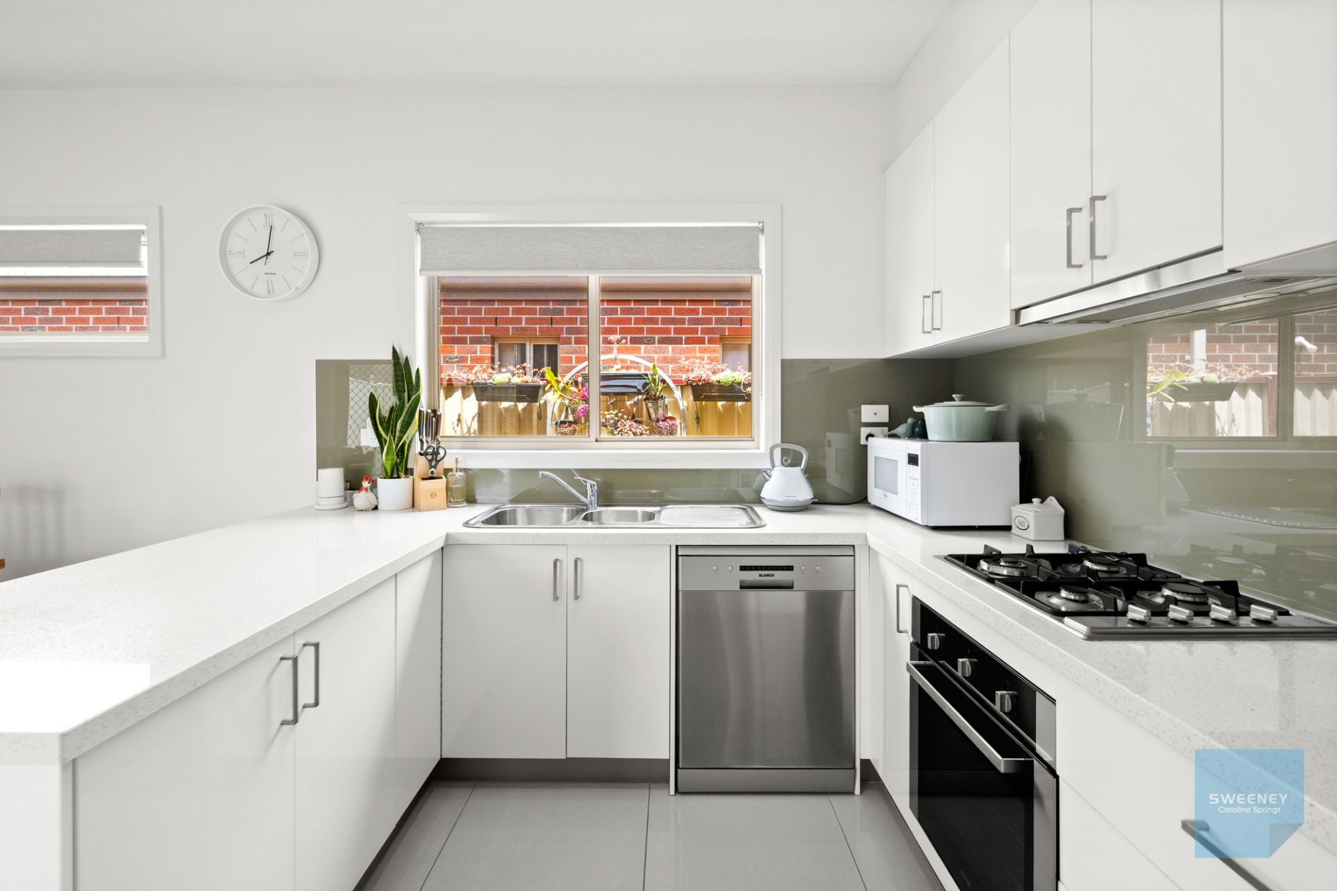 1/18 Pangbourne Avenue, Harkness - Thumbnail 3