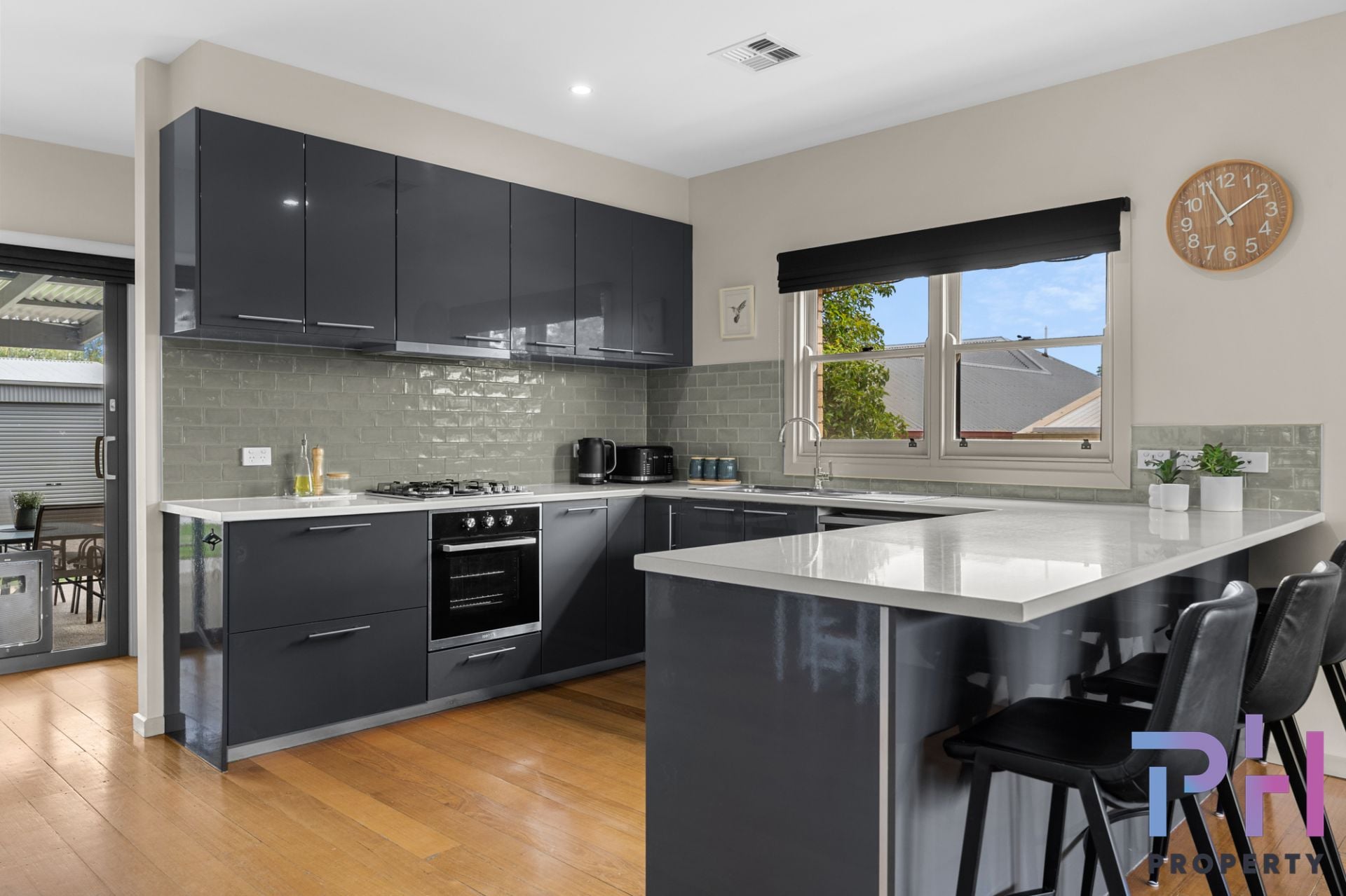 32 Hammer Street Flora Hill VIC, Flora Hill - Thumbnail 2