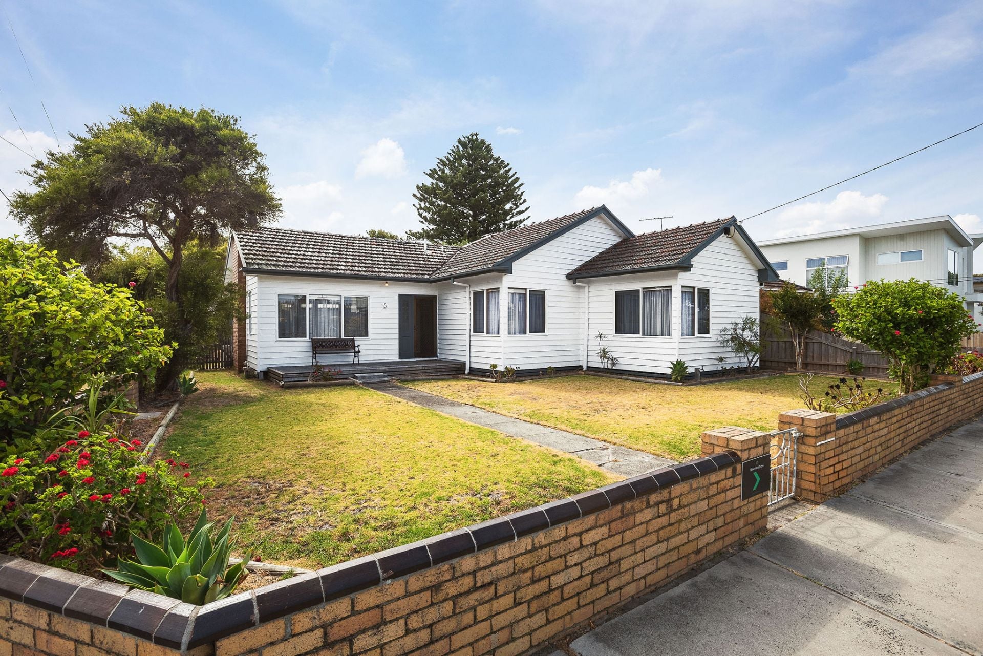 6 Francis Street, Mordialloc VIC, Mordialloc - Thumbnail 2