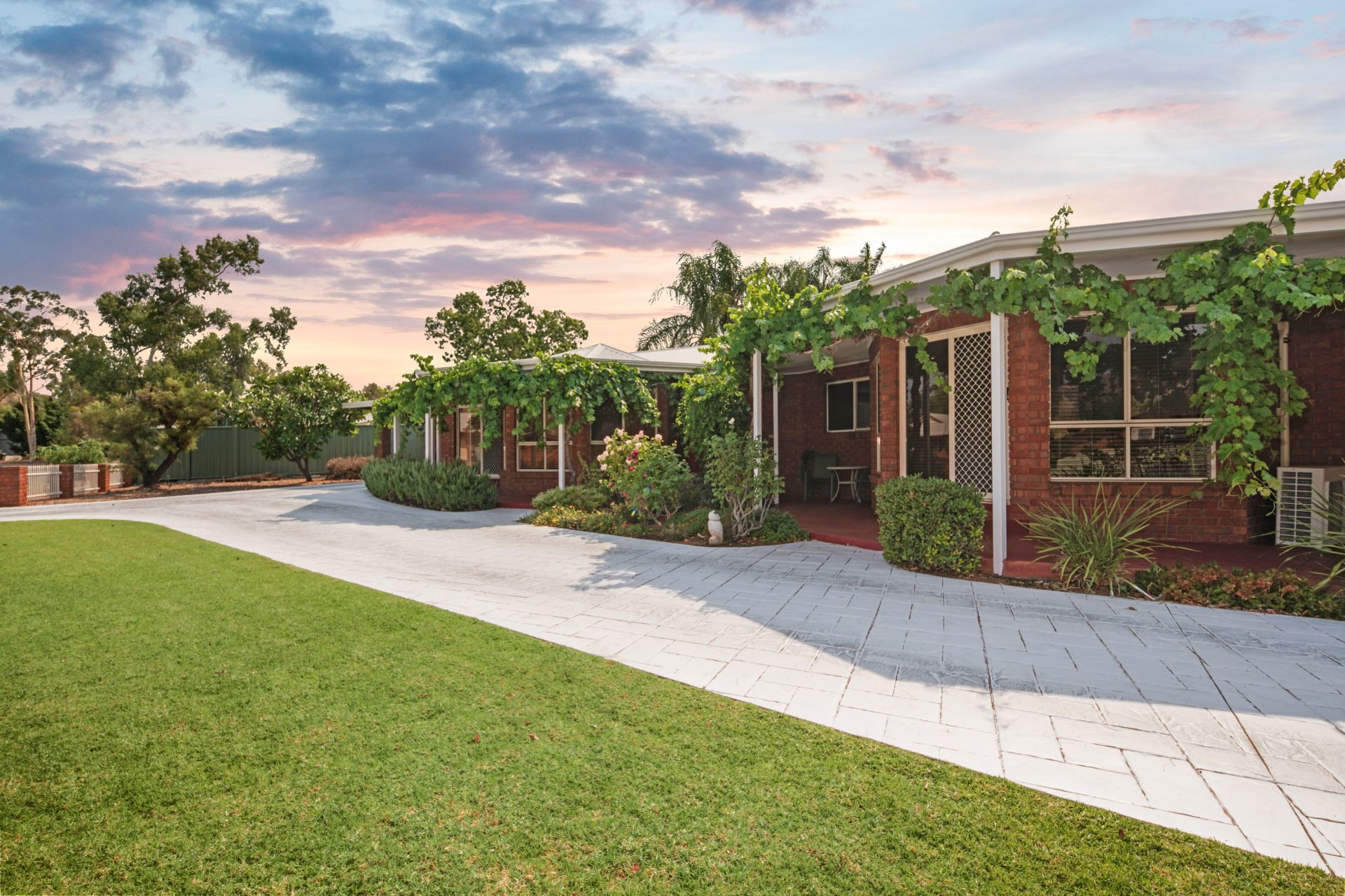 50 Taylor Street Araluen NT, Araluen - Thumbnail 2