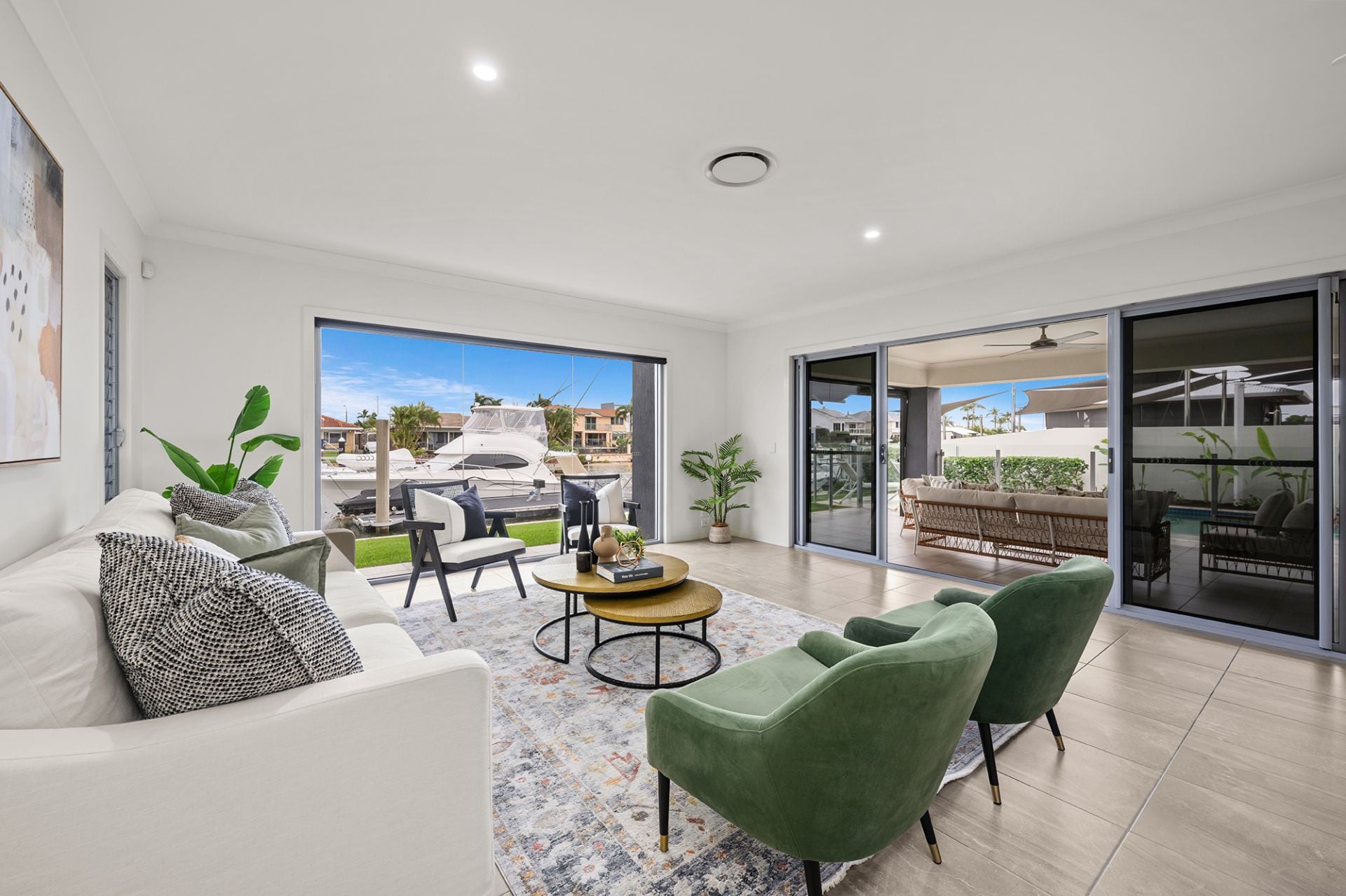 48 Lindsay Parade, Paradise Point QLD 4216, Paradise Point - Thumbnail 2