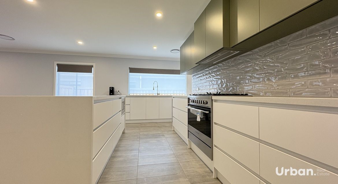Lochinvar 7 Caputar Way