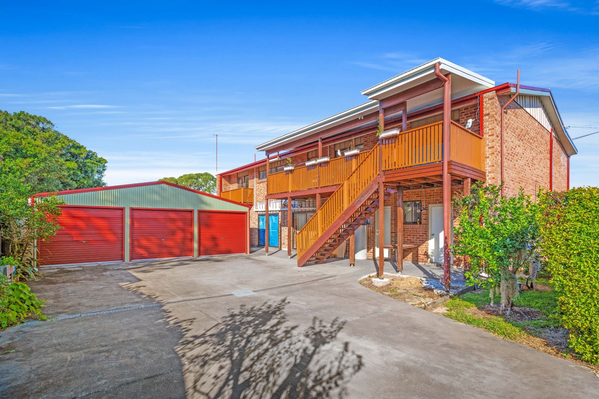 12 Davis Street Booker Bay NSW, Booker Bay - Thumbnail 2