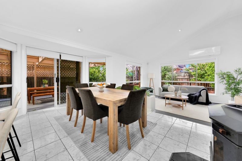 10 Gibbons Drive, Epping