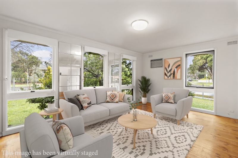 38 Buckmaster Drive, Mill Park