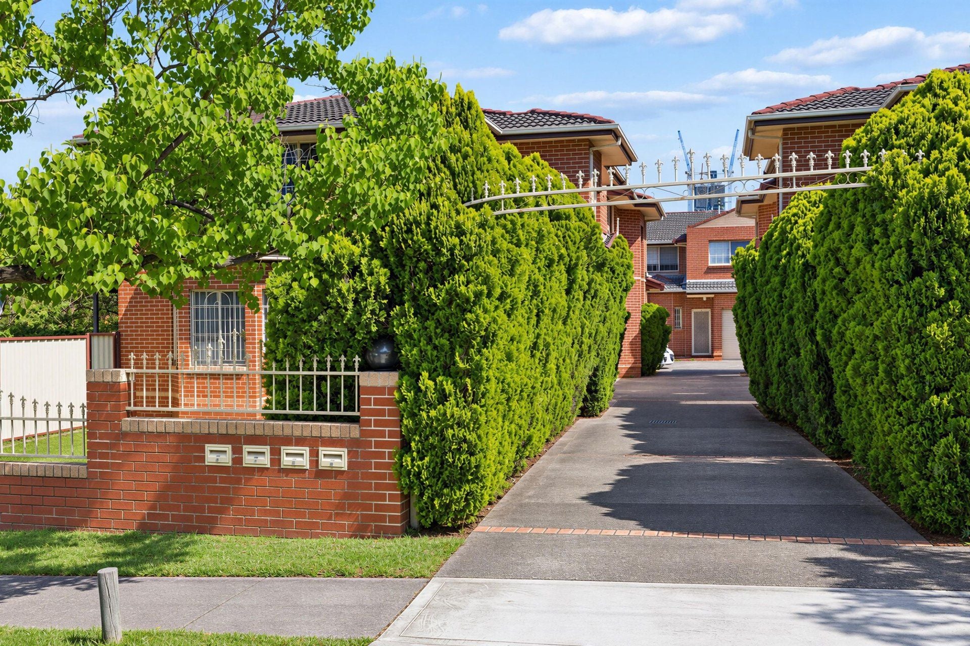 4/2-4 Burton Street, Concord - Image 1