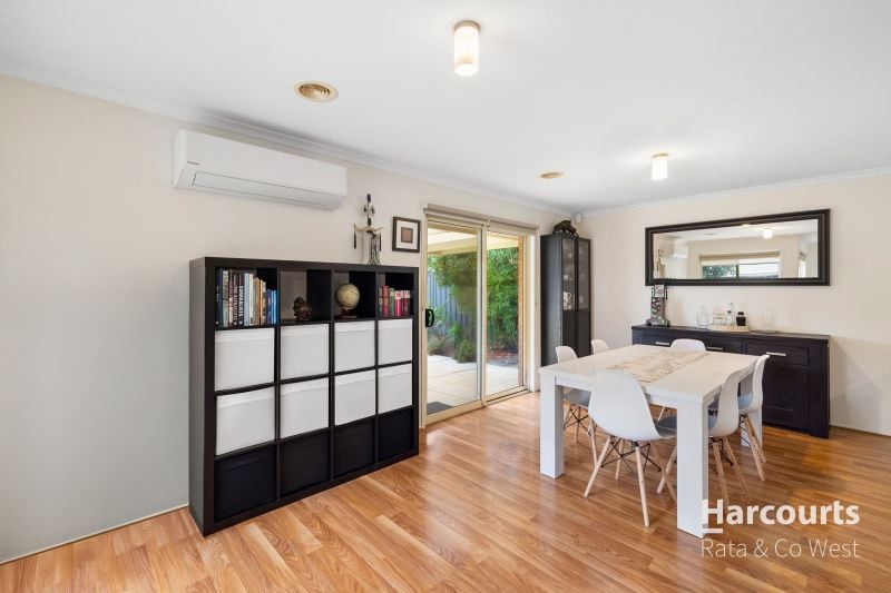 43 Heysen Parkway, Caroline Springs
