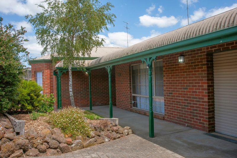 42 Heytesbury Drive, Leopold - Thumbnail 2