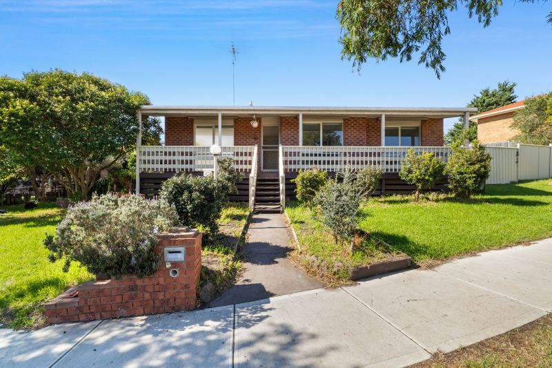 58 Cassinia Crescent, Meadow Heights