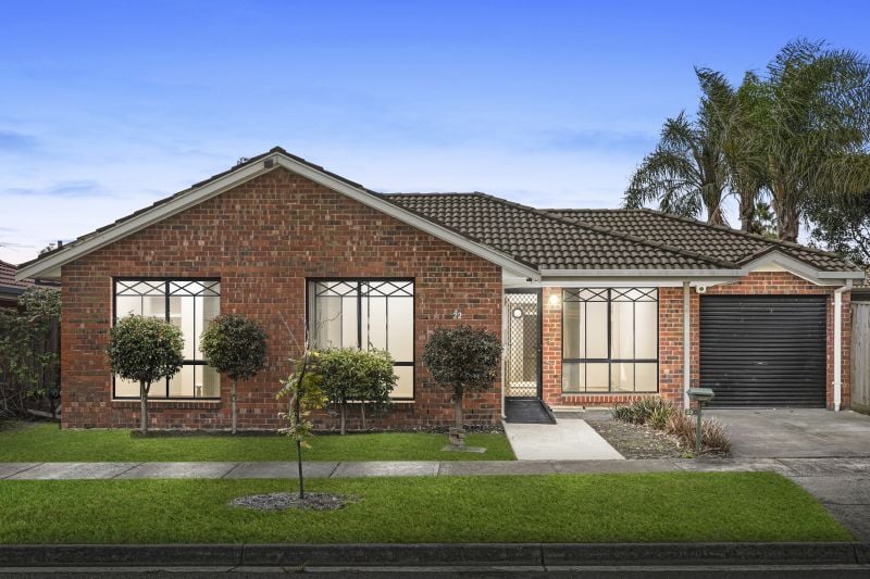 22 Pommel Crescent, Epping
