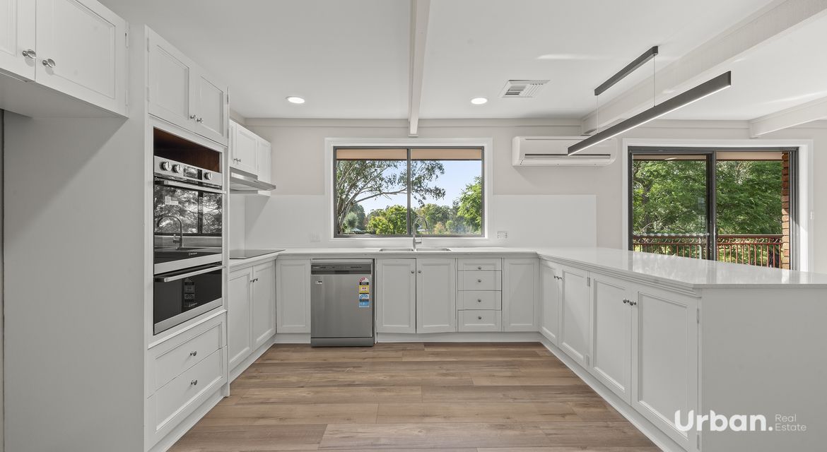 Mcgraths Hill 39 Meares Road