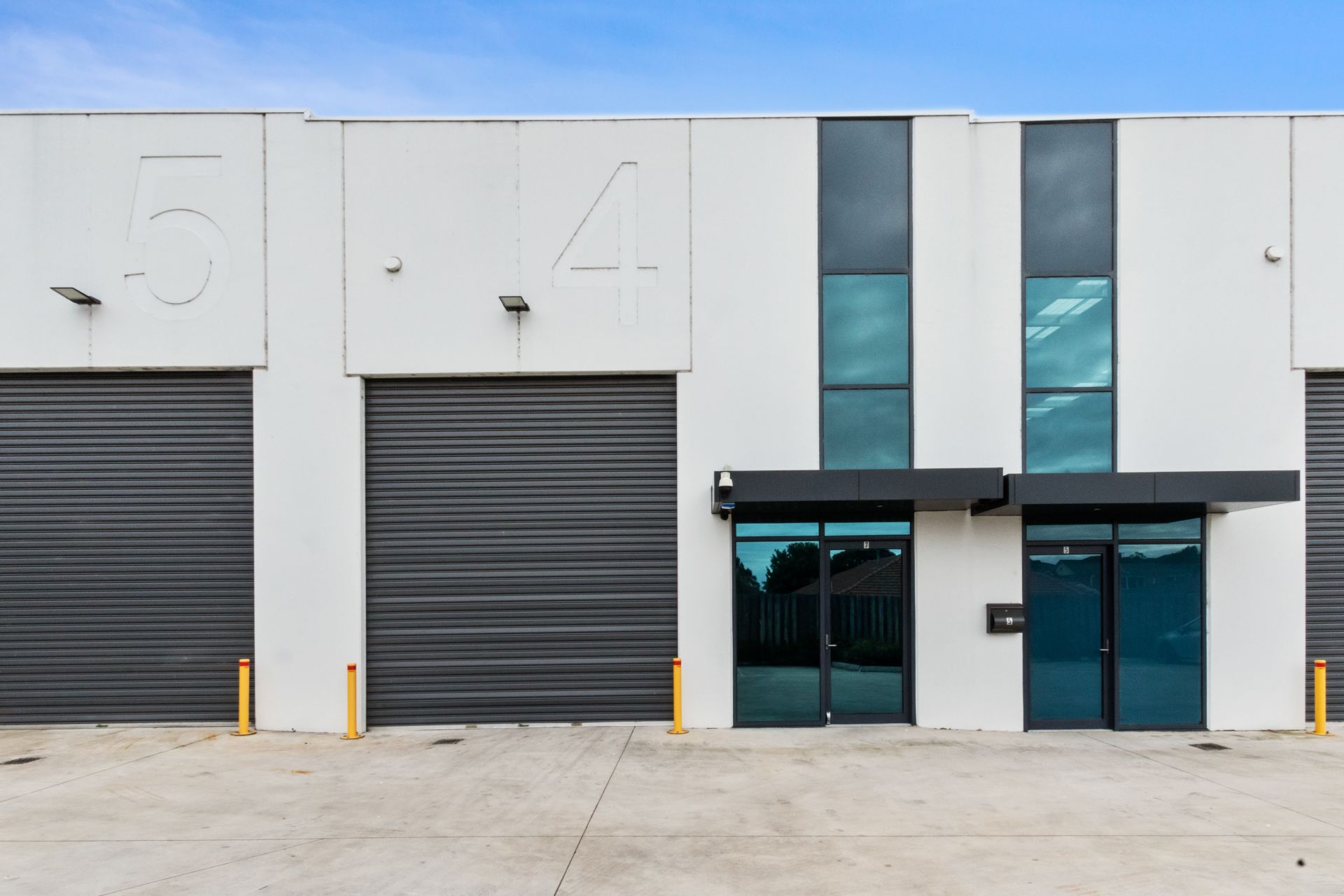 Prime Commercial Warehouse Space