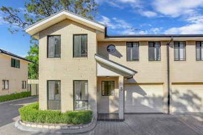 Castle Hill 5/2-4 Cecil Avenue