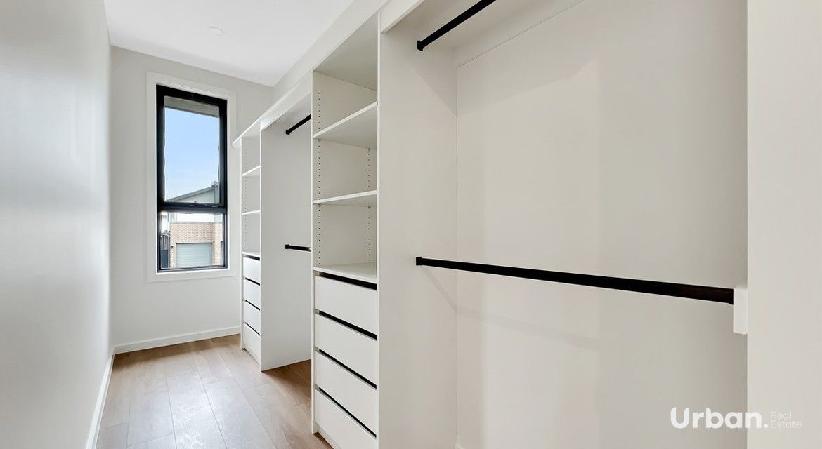 Austral 409 Tenth Avenue